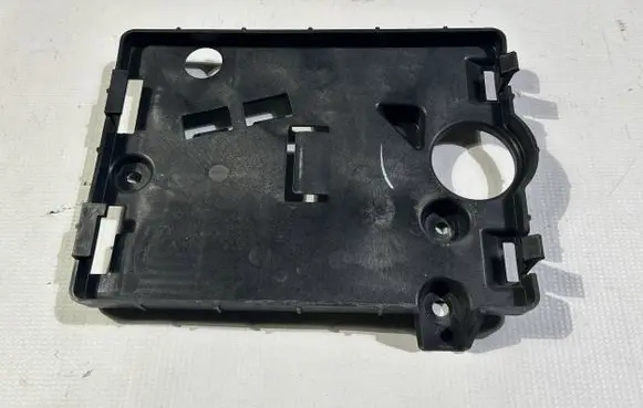 Chevrolet Corvette C7 Engine control unit holder 23130710