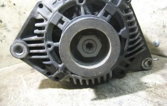 Renault Espace III Generator/alternator VALEO7700857073 20I110A