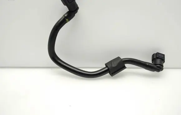 Mercedes-Benz E W213 Engine coolant pipe/hose A2135015201 A2135015201001 DBL627050