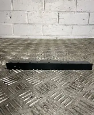 Traction control (ASR) switch
