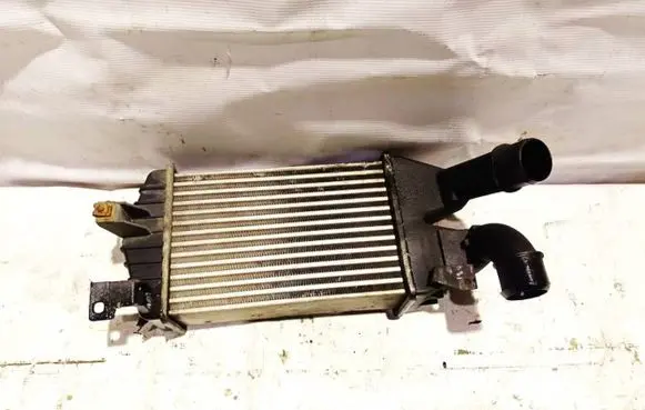 Opel Astra H Intercooler radiator