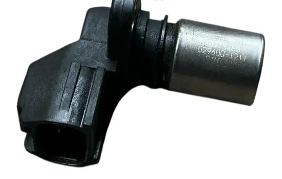 Volvo V70 Crankshaft position sensor 30713485 070312 0296001211