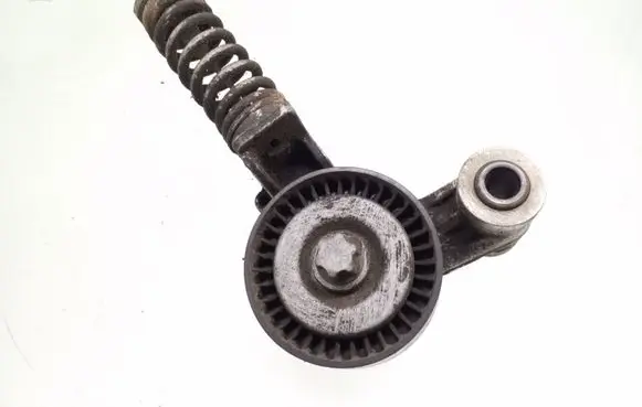 Opel Astra H Alternator belt tensioner 55352021AW