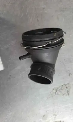 Land Rover Range Rover Sport L494 Intercooler hose/pipe 12Z04014