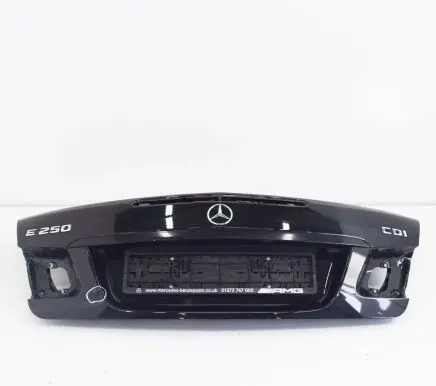 Mercedes-Benz E C207 W207 Tailgate/trunk/boot lid A2077500175