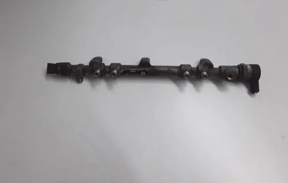 Fuel main line pipe