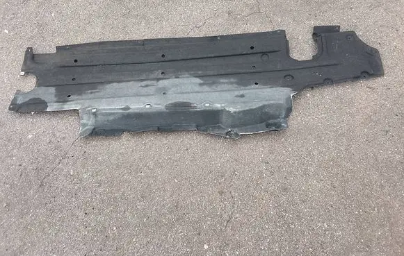 Porsche Macan (95B) Side bottom protection 95B825205