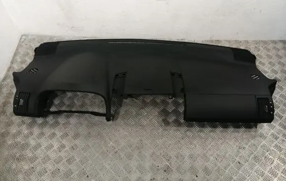 Toyota Corolla Verso AR10 Dashboard 553020F011B0 505400F010B0