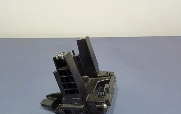 KIA Sportage Center console 84636R2000