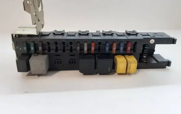 Mercedes-Benz E W211 Comfort/convenience module 2035450701 5DK00797420