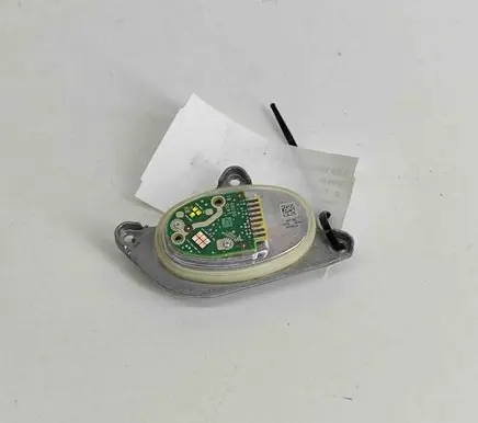 BMW 2 F45 LED ballast control module 7491663