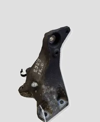 BMW 3 E90 E91 Engine mounting bracket 6781916 13807410