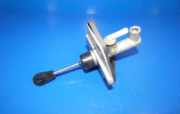 Hyundai Grand Santa Fe NC Clutch master cylinder JDYD0075