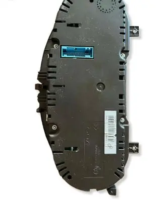 Volkswagen PASSAT B7 Speedometer (instrument cluster) 3AA920870J