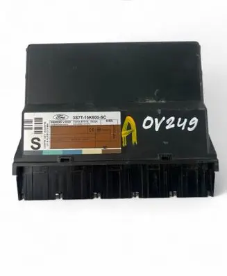 Ford Mondeo Mk III Central body control module 3S7T15K600SC
