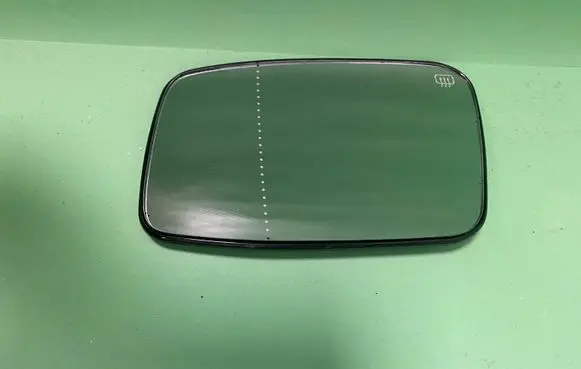 Volvo S40, V40 Wing mirror glass 0117373 38907