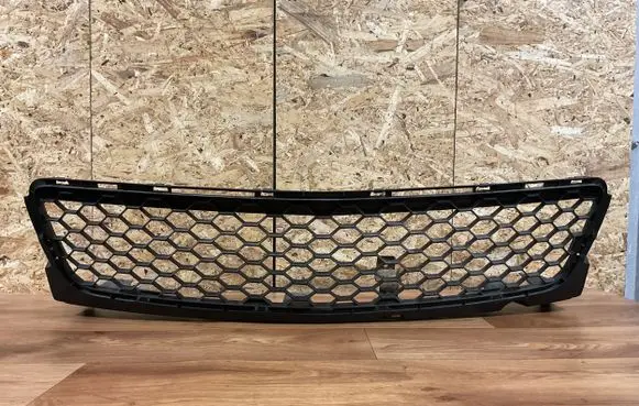 Mazda 3 I Front grill BR5H501T1 K4366