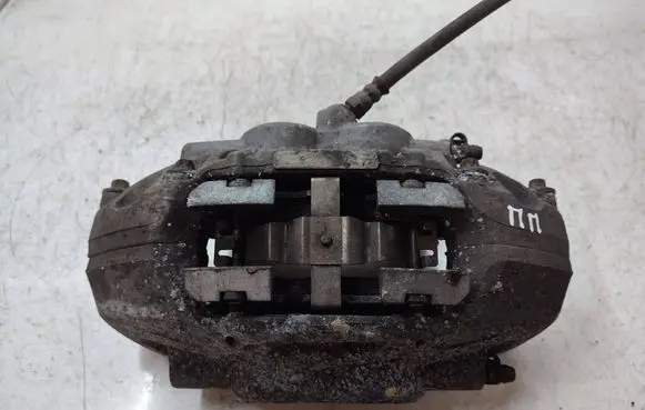 BMW 3 F30 F35 F31 Front brake caliper 
