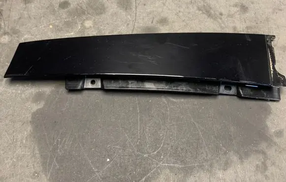Opel Insignia B Rear door glass trim molding 39118658