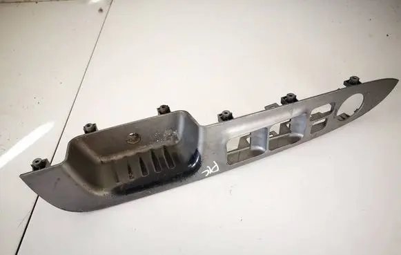 KIA Carens II Front door window switch trim 935701d000