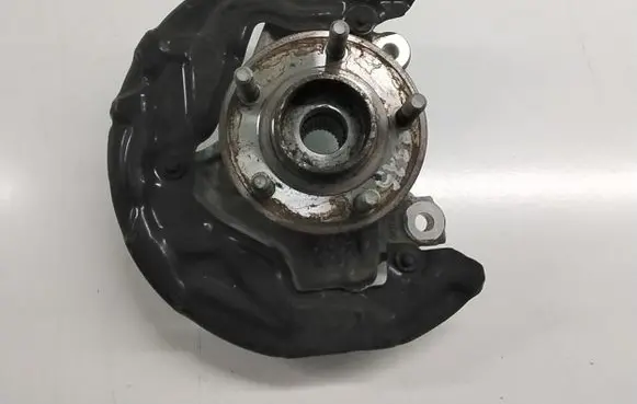 Ford Mondeo MK V Front wheel hub DG9C3K170A