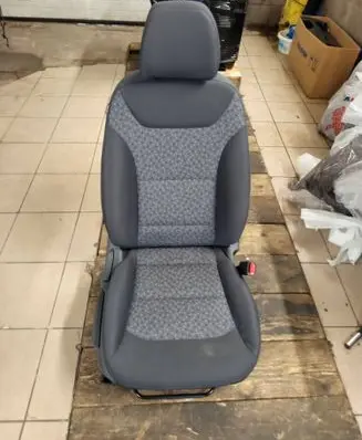 Hyundai Ioniq Front passenger seat