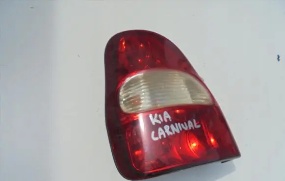 KIA Carnival Rear/tail lights
