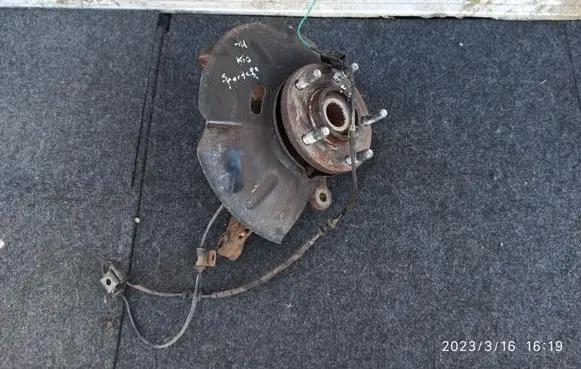 KIA Sportage Front wheel hub