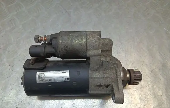 Skoda Superb B8 (3V) Starter motor 42026160