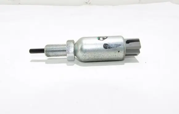 Honda Civic IX Brake pedal sensor switch
