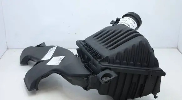 BMW X1 F48 F49 Air filter box 8513916 7626564