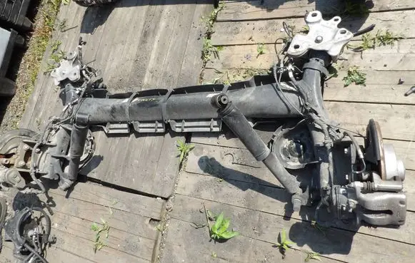 Renault Talisman Rear axle beam 