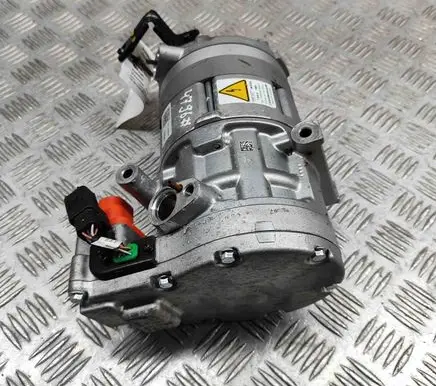KIA Sportage Air conditioning (A/C) compressor (pump) 977E1CZ000
