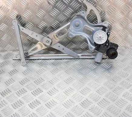 Toyota Prius (XW50) Front door window regulator with motor 0620203892 8571047140