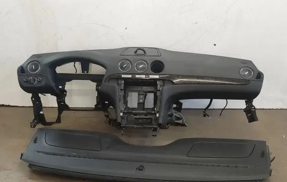 Ford Galaxy Dashboard
