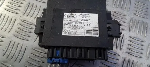 Ford Focus Comfort/convenience module 98ag15k600de 5wk47230e