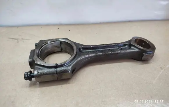 Hyundai Sonata Connecting rod/conrod 