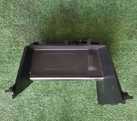 KIA Pro Cee'd III Wireless charging module 84684-J7100