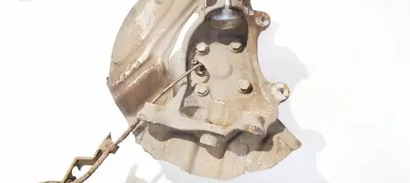 BMW 7 E65 E66 Front wheel hub