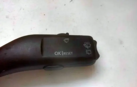 Skoda Octavia Mk2 (1Z) Wiper control stalk 1K0953519A 01203506 20530050825541