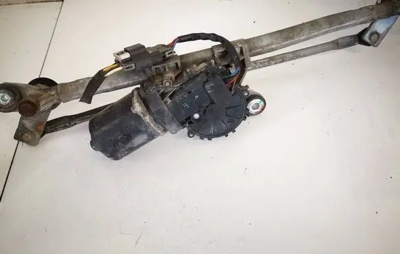 Chevrolet Cruze Front wiper linkage and motor 95971324