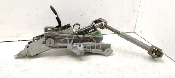 Ford Focus C-MAX Steering wheel axle 4M513C529AA 04071001498