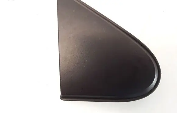 Nissan Almera Tino Fender end trim 3003392