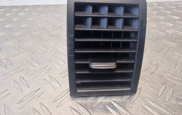 Volkswagen Touareg I Dashboard side air vent grill/cover trim 7L6819704D