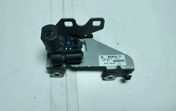 BMW 5 F10 F11 Tailgate window lock/catch/latch 1397020132 1205311 7308831