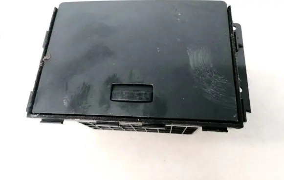 Chevrolet Captiva Glove box TBX27