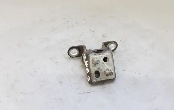 Jaguar S-Type Rear door lower hinge 003D6A