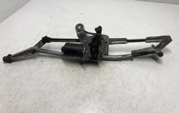 Front wiper linkage and motor