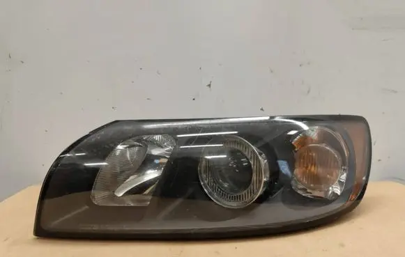 Volvo S40 Headlight/headlamp 30698879