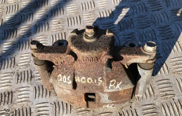 Nissan Qashqai Front brake caliper